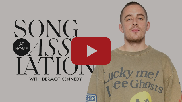 DERMOT KENNEDY SINGS BRUNO MARS, THE WEEKND, AND FRANK OCEAN IN A GAME OF SONG ASSOCIATION WITH ELLE, WATCH NOW!