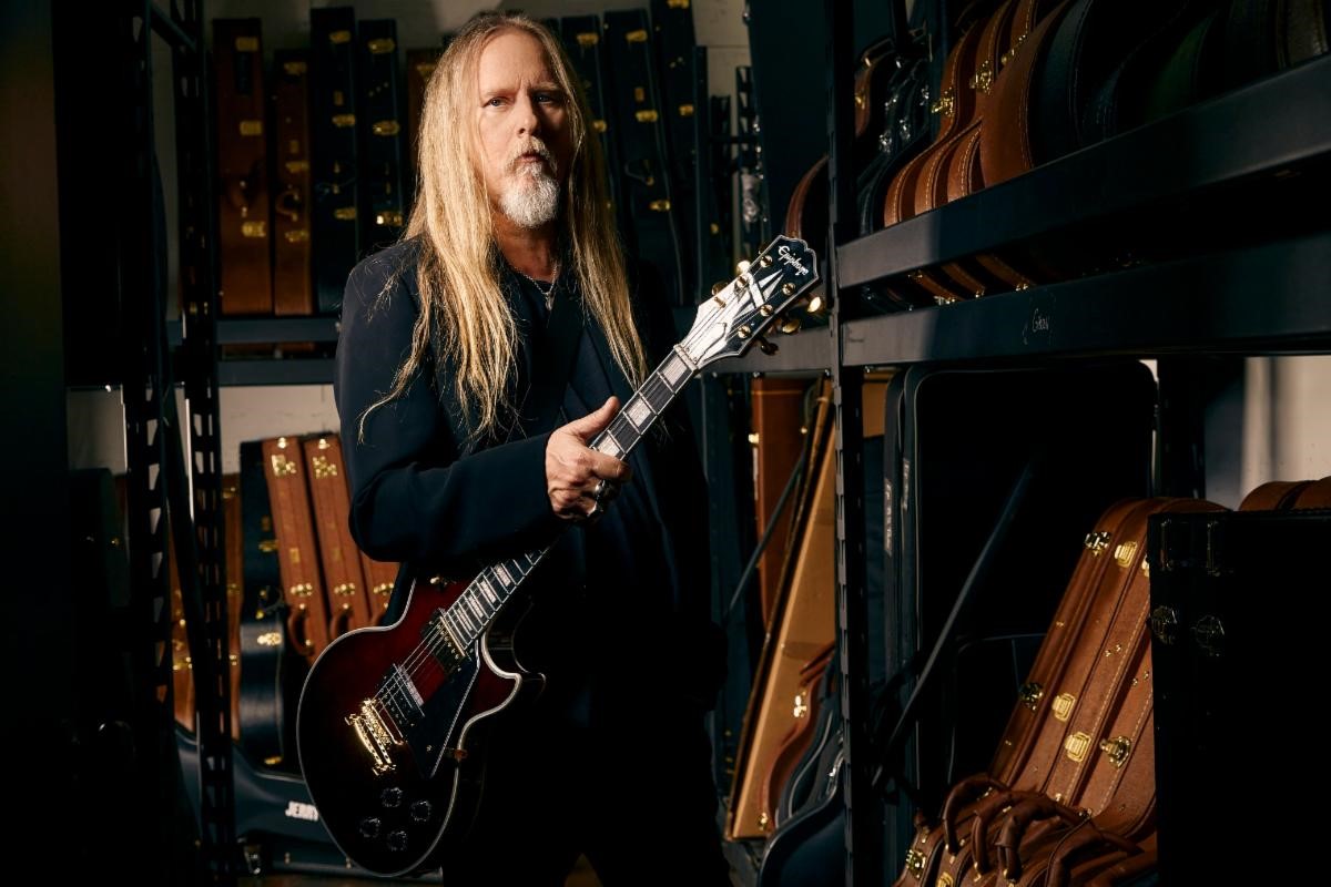 Alice in Chains Co-Founder Jerry Cantrell Launches Debut Partnership With Epiphone For Two Stunning Guitars